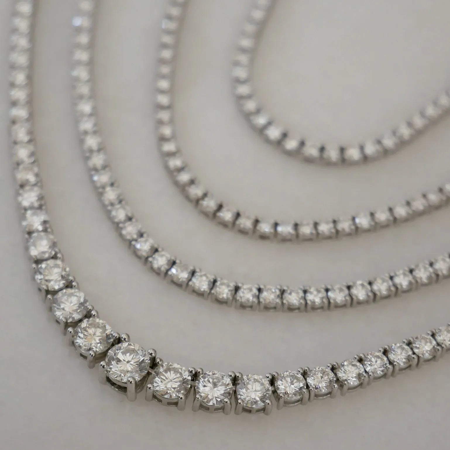 18k White Gold